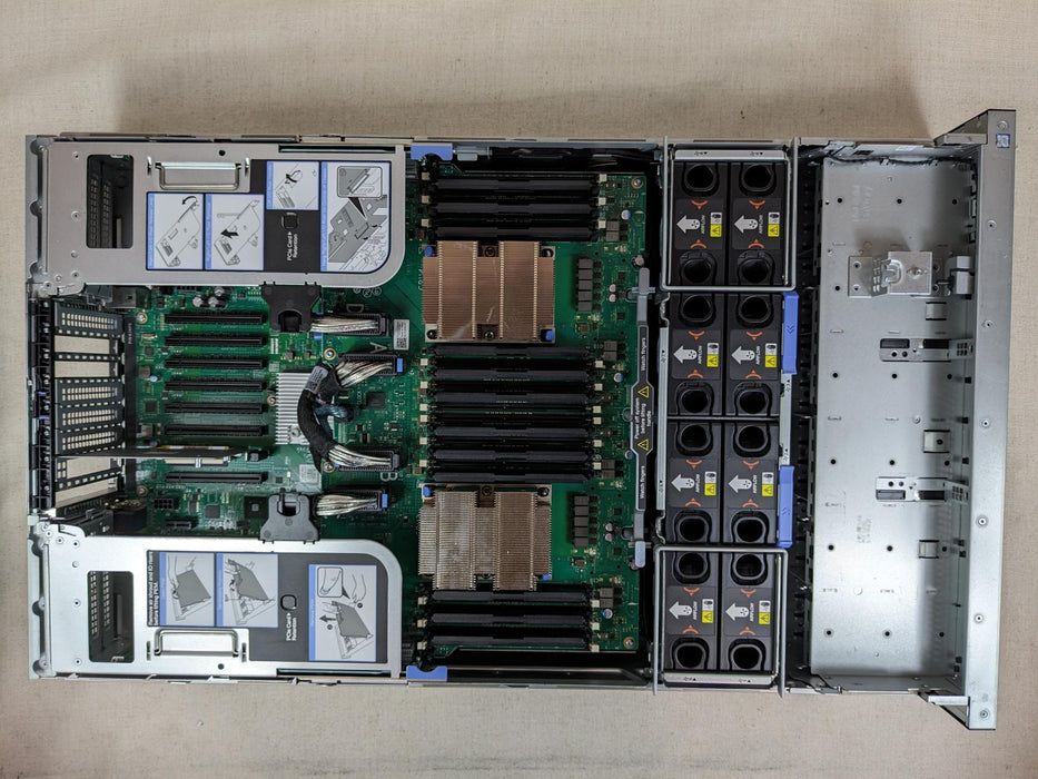 Dell PowerEdge R940 3U Rack Server