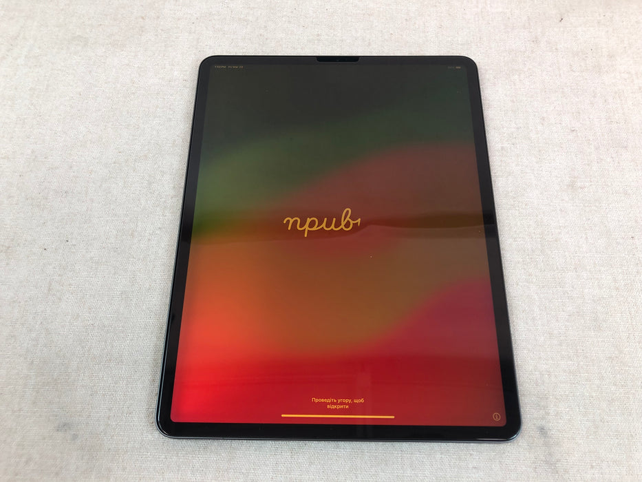 Apple iPad Pro Gen 3, A1876, 12.9”, Wi-Fi only, 4gb Ram, 64gb SSD*Screen with yellow Hue*