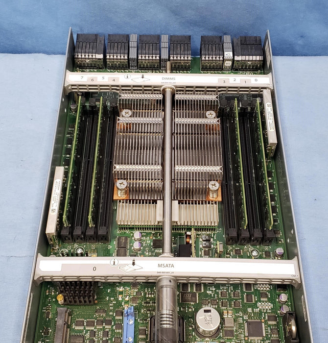 EMC VNX5200/5400 Service Processor 1.8GHz, 16GB RAM 303-201-006D-05
