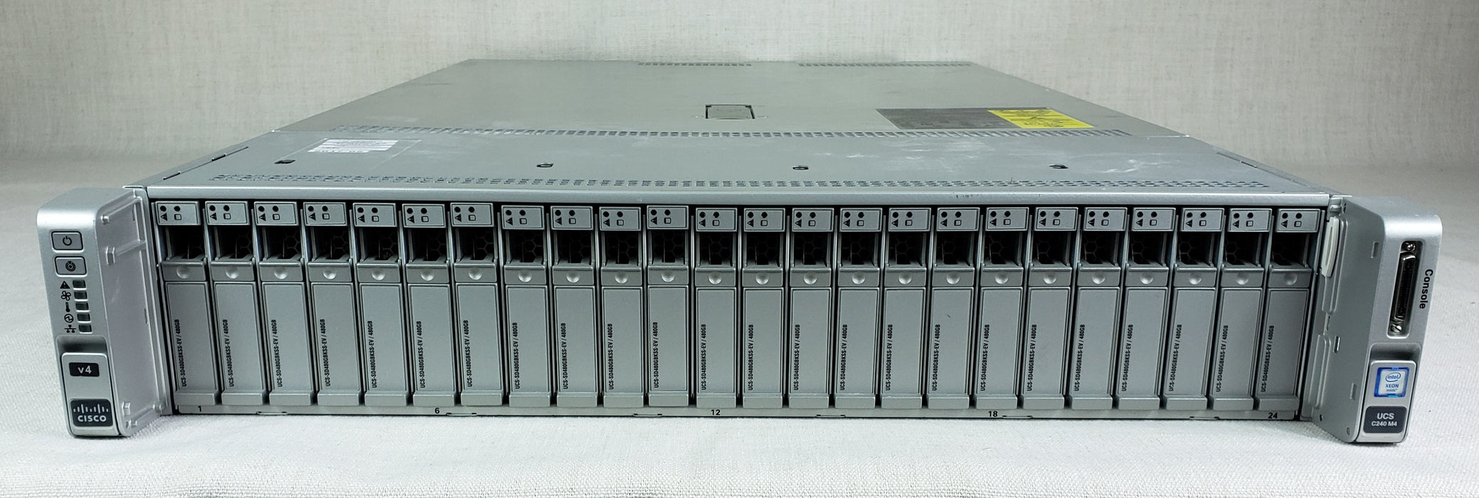 Cisco UCSC-C240-M4SX 2U Server 2x 8C E5-2620v4 2.1GHz 256GB RAM 24x 480GB SSD