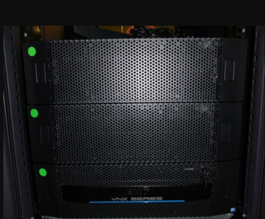 EMC VNX5700 Hybrid Flash Storage -145TB Useable, 70K+IOPS Install & 1 Yr Support