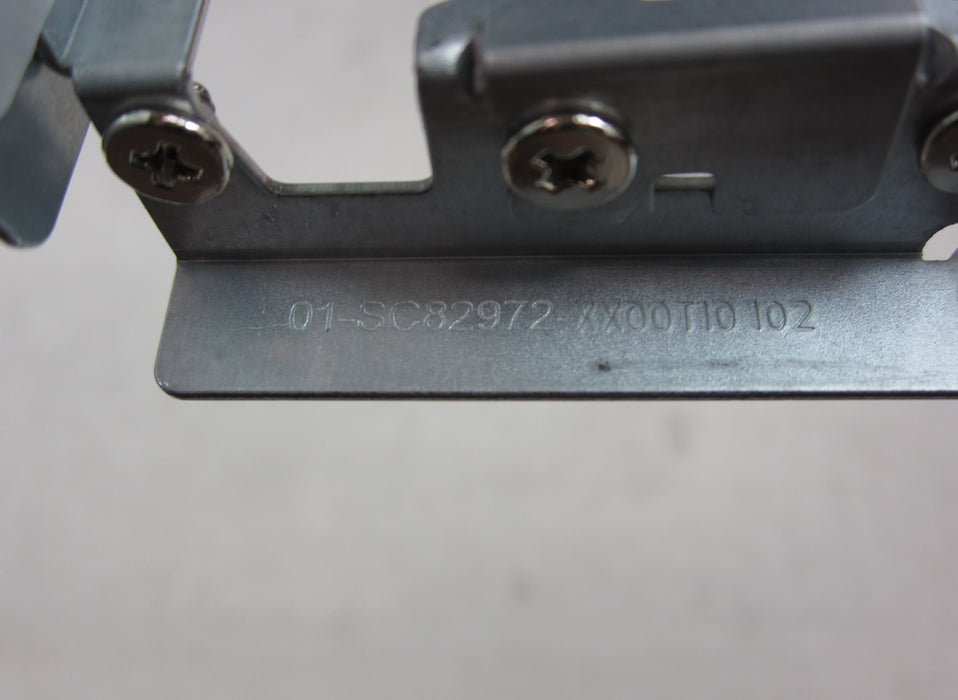 Supermicro 01-SC82972-XX00T10 2U PCIe Riser Card Assembly w/ RSC-R2UW-2E8E16