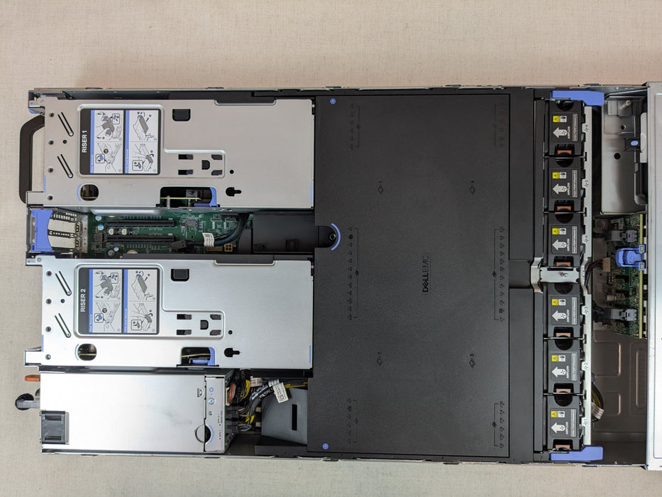 Dell PowerEdge R840 8x 2.5” 2U Barebones CTO Server – 2x Heatsink, 2x 1100W