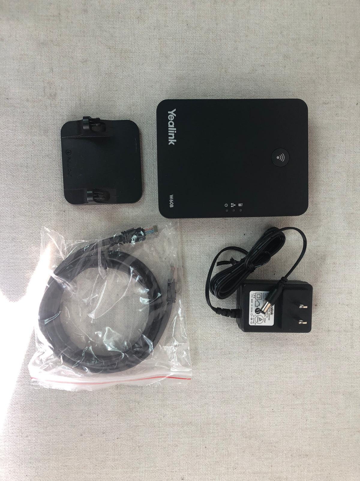 Yealink W60B Base Station only w/ 5V AC adapter — ESX Technology Solutions