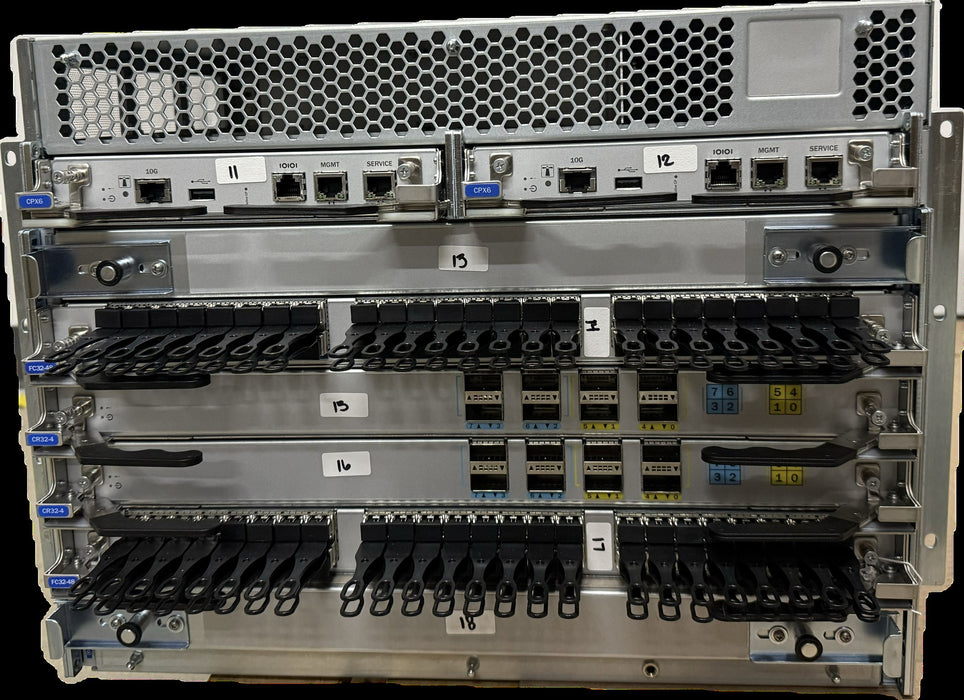 Brocade X6-4 SAN director | NA-X64-0001| 2 x FC32-48