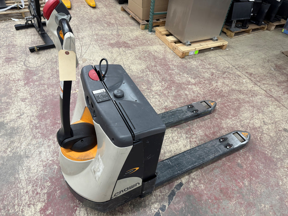 Crown WP3035-45 4500lb. Electric Pallet Jack | Not working or Parts