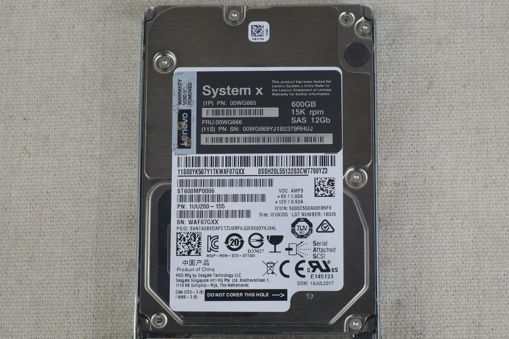 Lenovo System X M5 00WG665 600GB 15k 12Gb/s 2.5” SAS Hard Drive