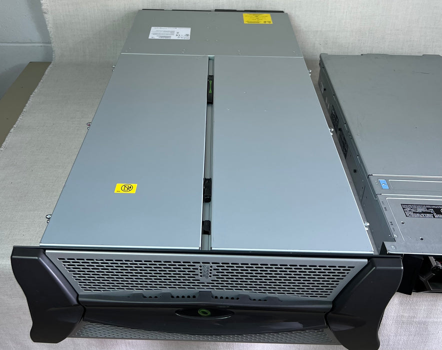 638TB TrueNAS Hybrid Flash Direct Attach Storage Array w/ Dell R740XD Server