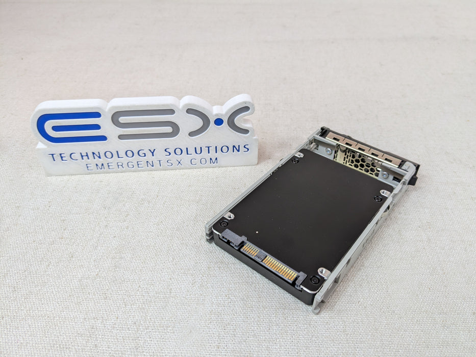 Dell CRNPH 3.84TB 12Gb/s 2.5" SAS RI TLC SSD PM1643a MZ-ILT3T8C w/ 13G Tray