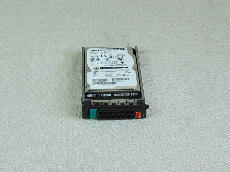 XtremIO – 900GB 10K 6GB/s SAS 2.5'' HDD for Controller – PN: 105-000-228