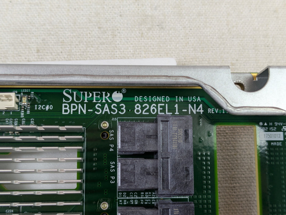 SuperMicro BPN-SAS3-826EL1 12x 3.5" 12Gb/s SAS (4xNVMe) Expander Backplane Board