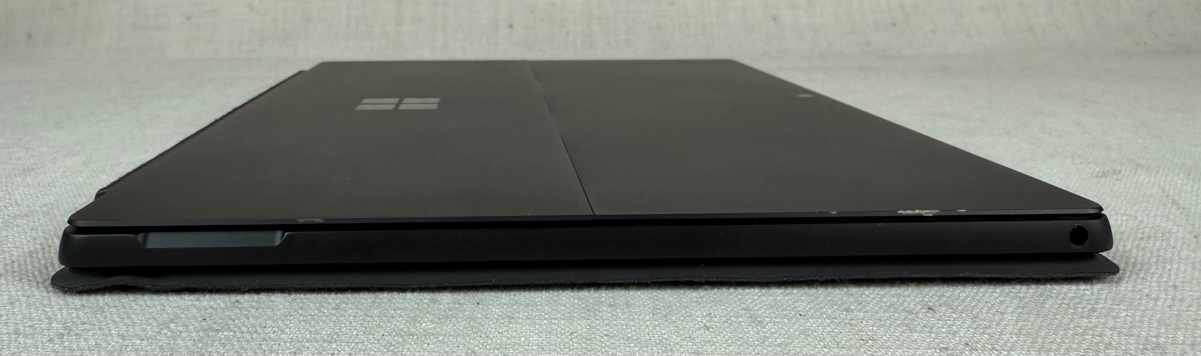 Microsoft Surface Pro 7+ 12.3” Tablet | i7-1165G7 | 16gb Ram | 256gb SSD