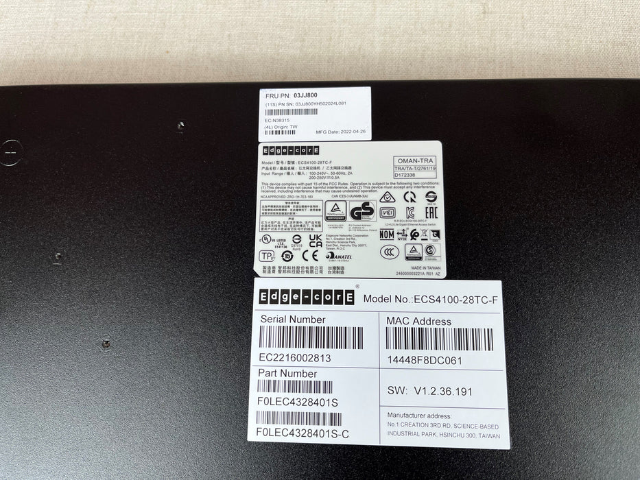 EDGECORE 24x 1G Copper L2 Enterprise Switch ECS4100-28TC-F