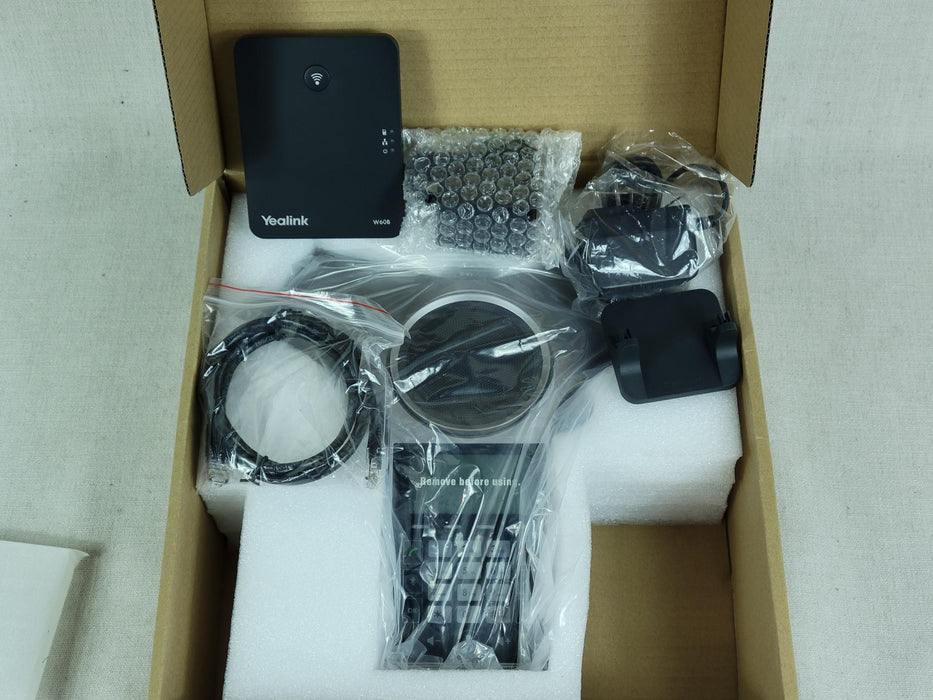 In Factory Box Yealink - DECT Conference Phone and Accessories CP930W
