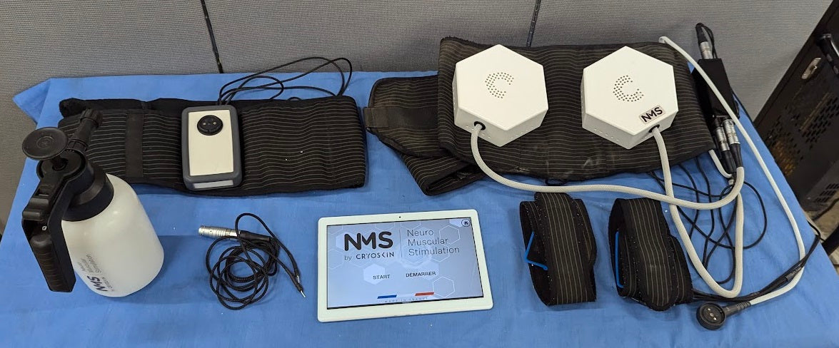 Neuro Muscular Stimulation by Cryoskin Weight and beauty device