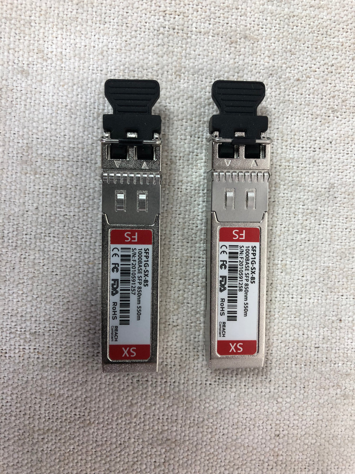 Lot of 2 Fiberstore SFP1G-SX-85 1000BASE-SX SFP Mini-GBIC Transceiver ...