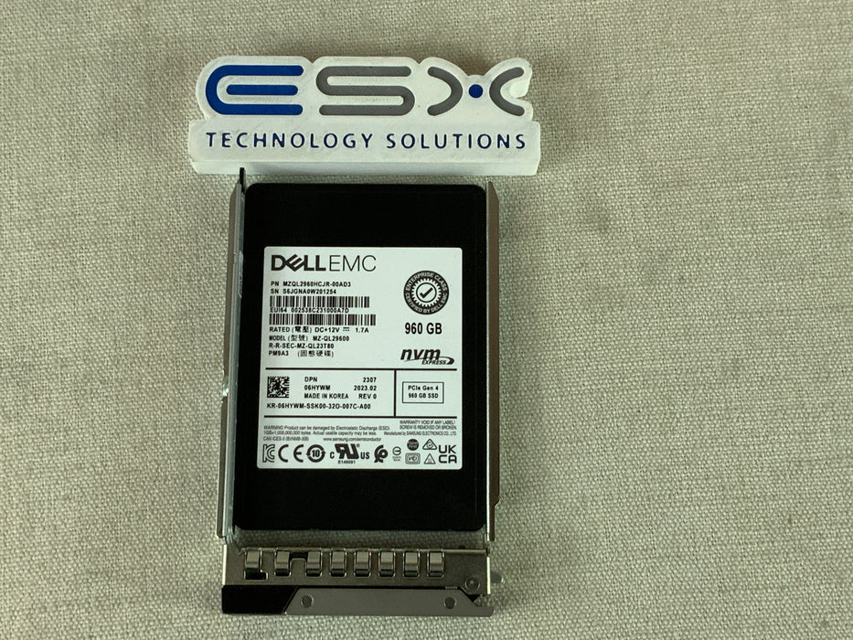 Dell 6HYWM 960GB U.2 NVMe Gen 4 RI 2.5" SSD MZQL2960HCJR - 98% health